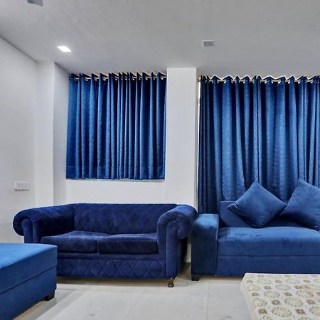 Super Townhouse The Arrow Near Lotus Temple Hotel New Delhi Exterior photo